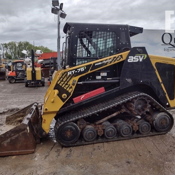 2019 ASV POSI-TRACK RT75