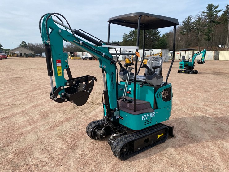 #5500-•-2026-cfg-kv15r-mini-excavator-image-1