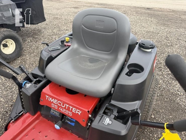 2016-toro-timecutter-ss4225-image-9