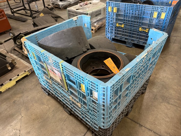 #2049-•-tote-of-forklift-tires-image-1