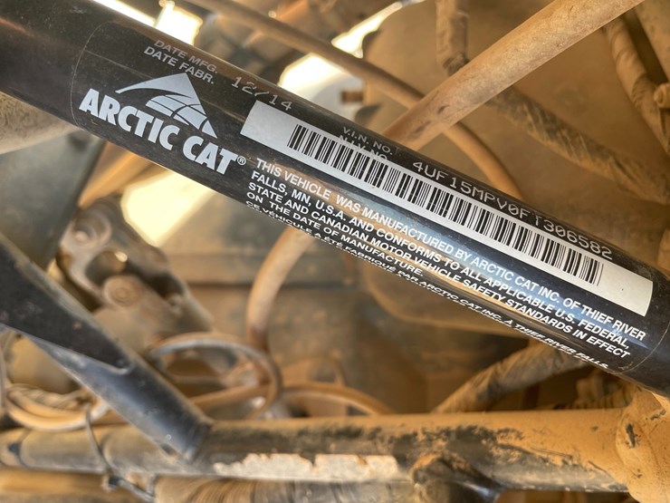 #1597-•-2015-arctic-cat-wildcat-sport-limited-utv-(has-reg.-card)-image-23