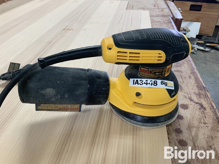 dewalt-dwe6423-sander-image-4