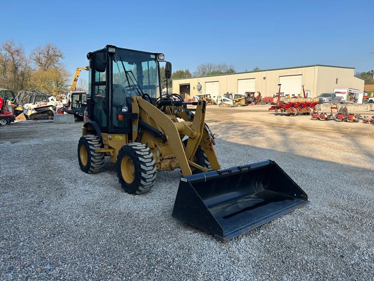 2017-caterpillar-903c2-image-6