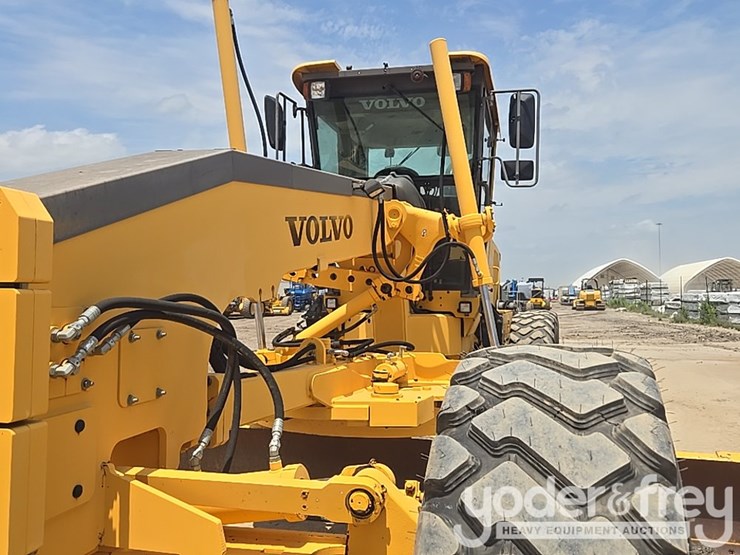 2008-volvo-g940-image-22