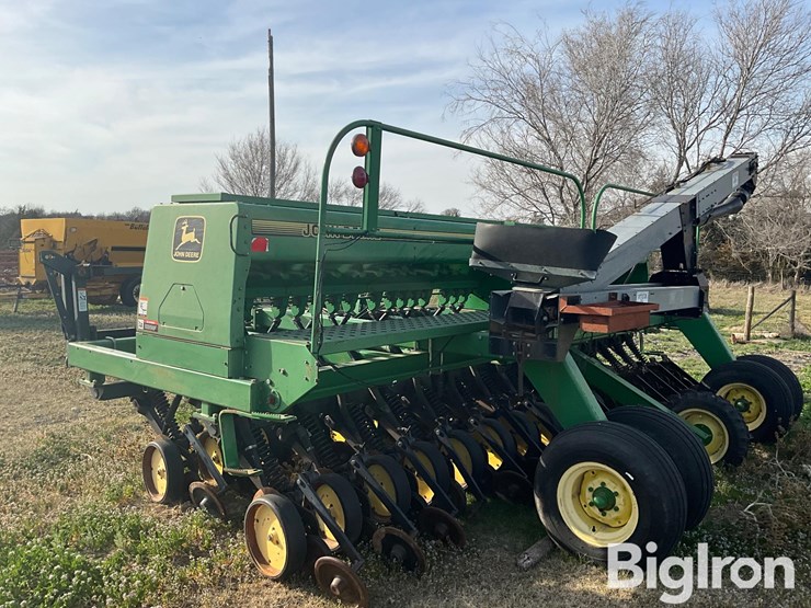 john-deere-750-image-7