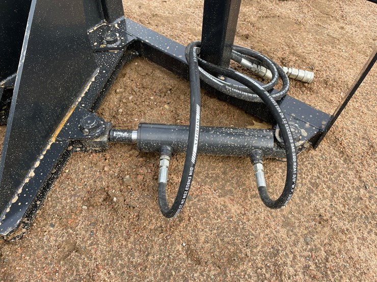 #4136-•-jct-hydraulic-tree-puller-attachment-image-4
