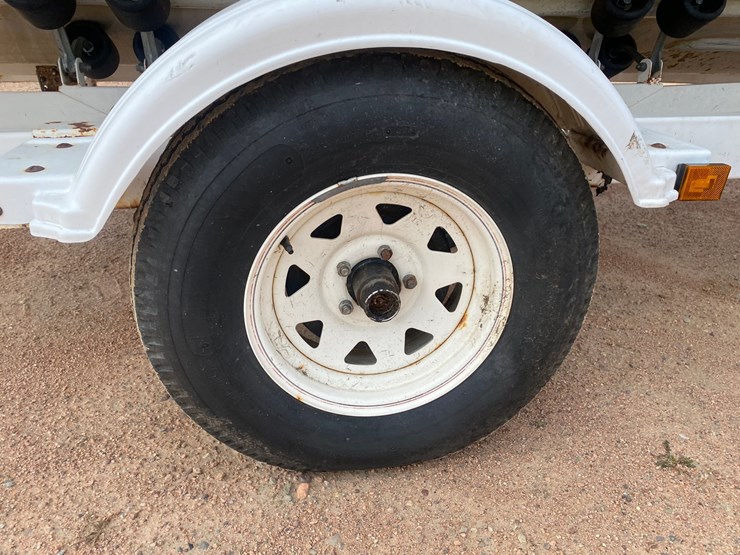 #1566-•-1986-celebrity-v190-19'-boat-(has-wi-title)-image-16