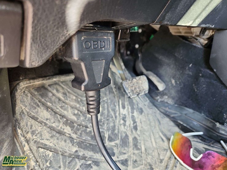 non-operable-2008-toyota-yaris-sport-4dr-sedan-4a-image-35