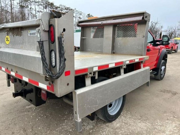 2020-ford-f550-xl-image-30