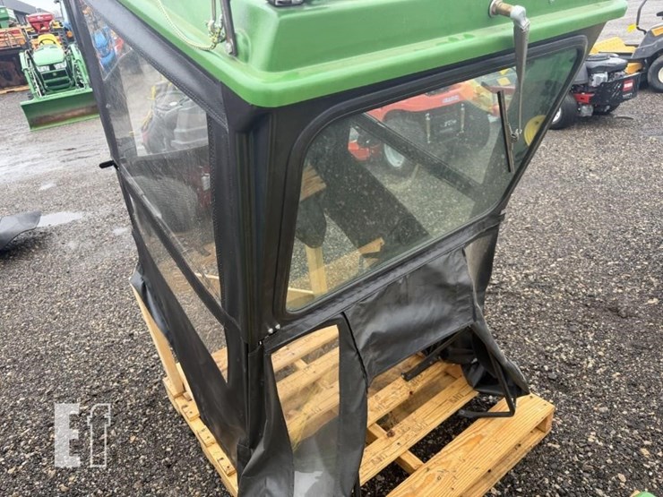 2011-john-deere-x360-image-37