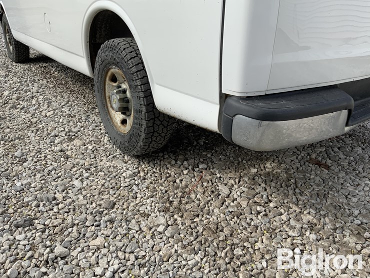 2008-chevrolet-express-g3500-image-15