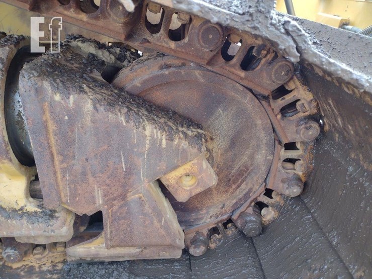 caterpillar-d6-image-33