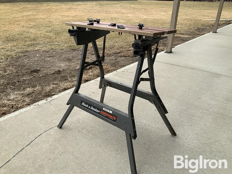 black-&-decker-dual-27"-work-center-image-1