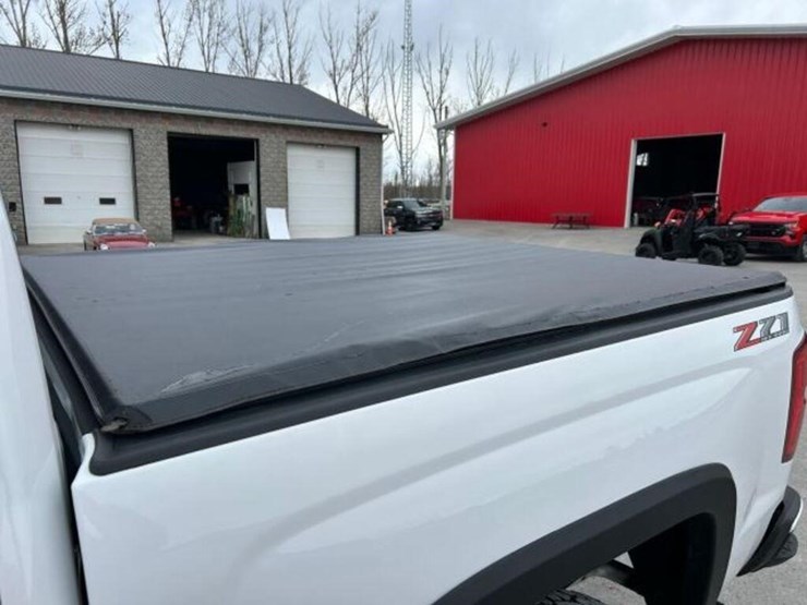 2018-chevrolet-silverado-1500-ltz-image-95
