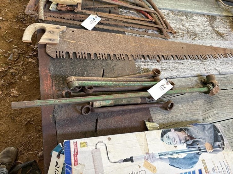 assorted-wrenches,-pto-shafts-image-1