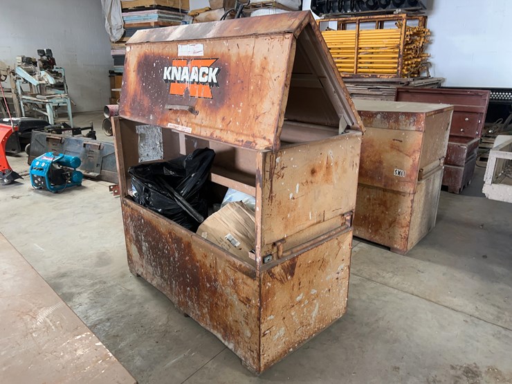 knaack-image-1