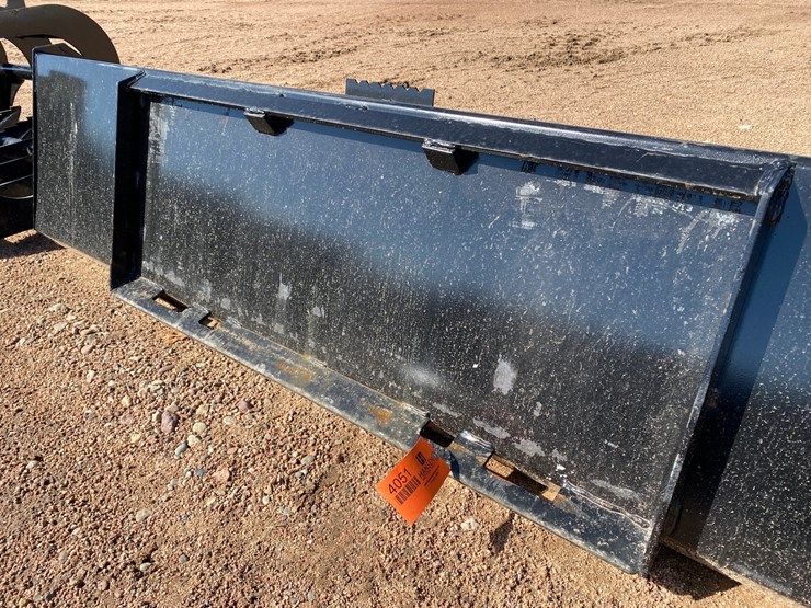 #4051-•-swict-84"-skid-steer-bucket-image-5
