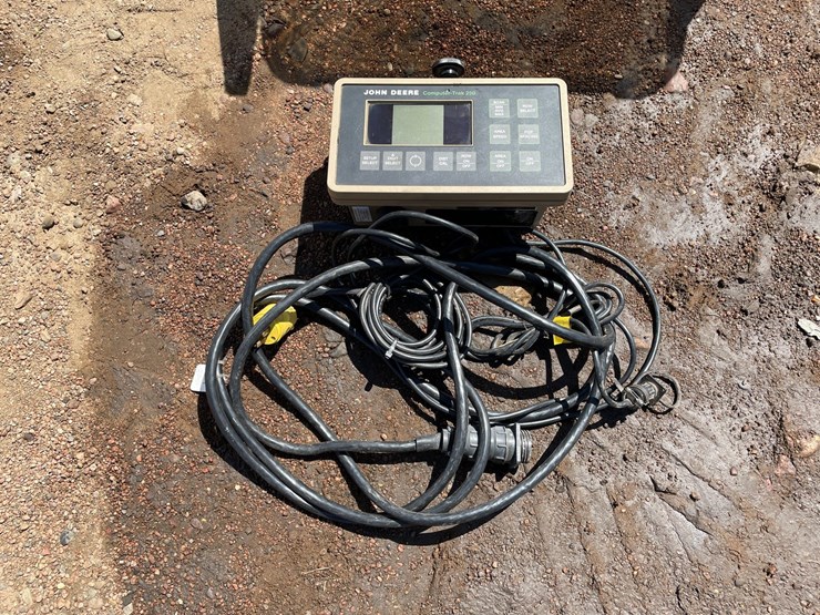 john-deere-7200-image-59