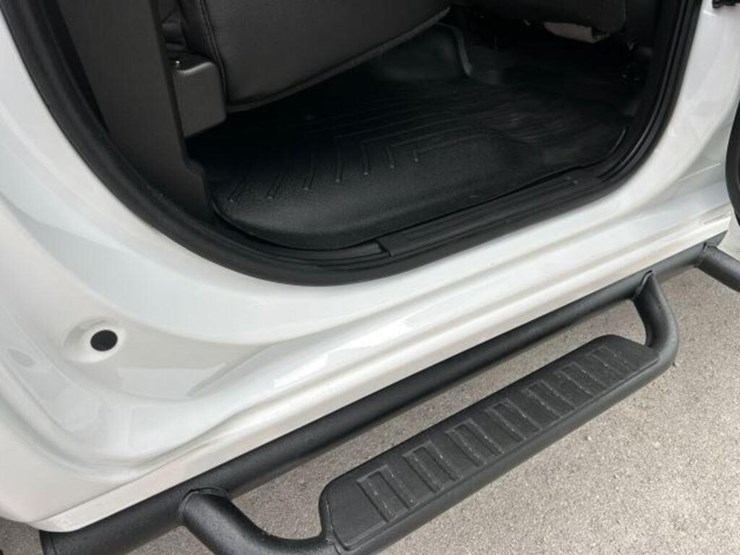 2018-chevrolet-silverado-1500-ltz-image-41