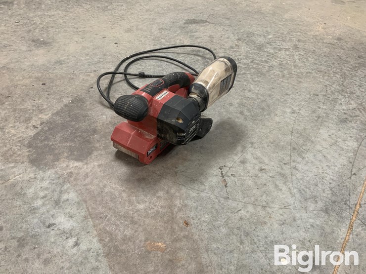 skil-7510-sander-image-1