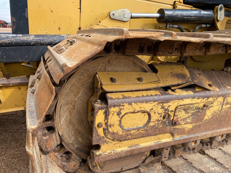 2016-caterpillar-d5k2-lgp-image-20
