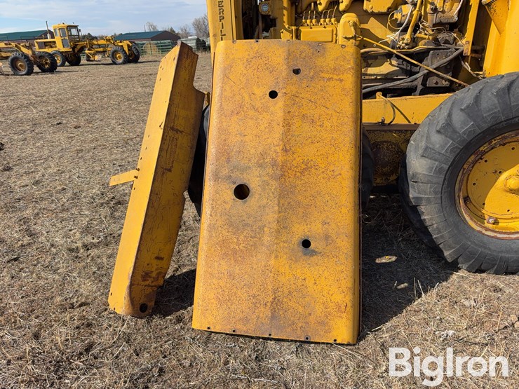 caterpillar-12-image-9