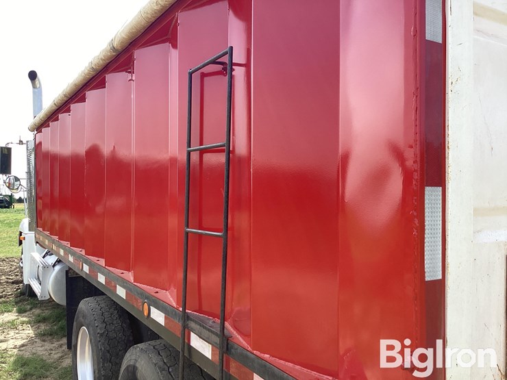 1995-freightliner-fld120-image-20