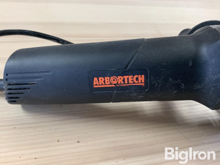 arbortech-min.fg.300-grinder-image-11