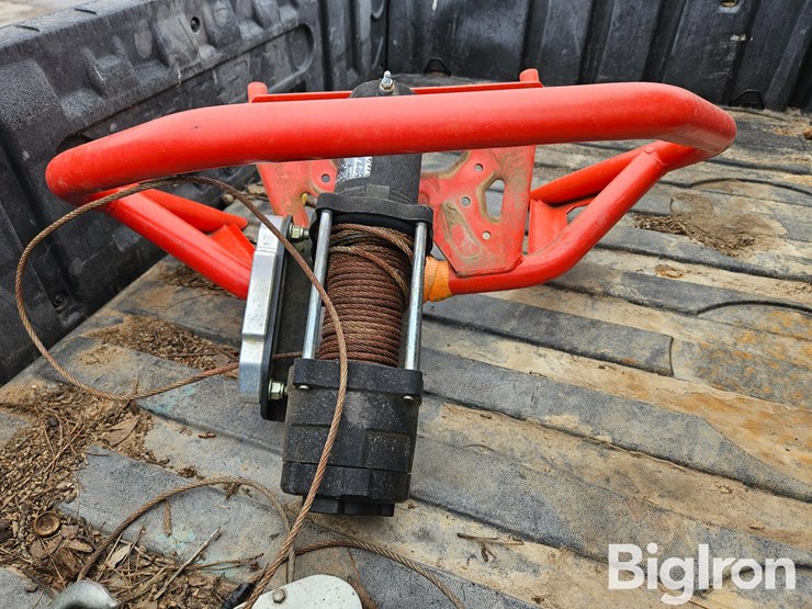 2022-massey-ferguson-730-image-9