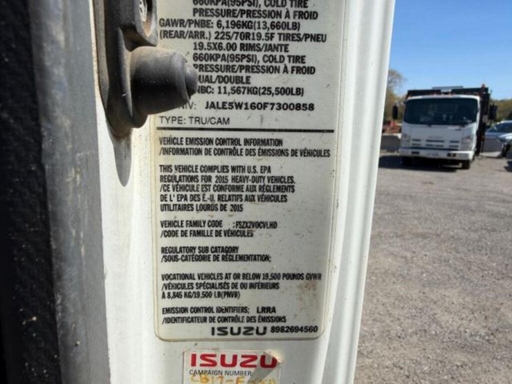 2015-isuzu-nrr-image-20