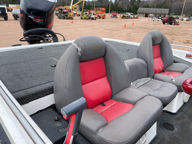 #1571-•-2003-skeeter-zx200-boat-with-yamaha-motor-(has-wi-title)-image-32