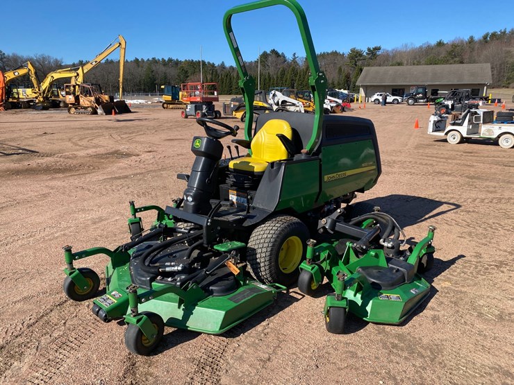 2014-john-deere-1600t-image-15