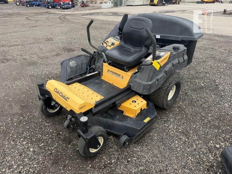 2017-cub-cadet-z-force-l54-image-1