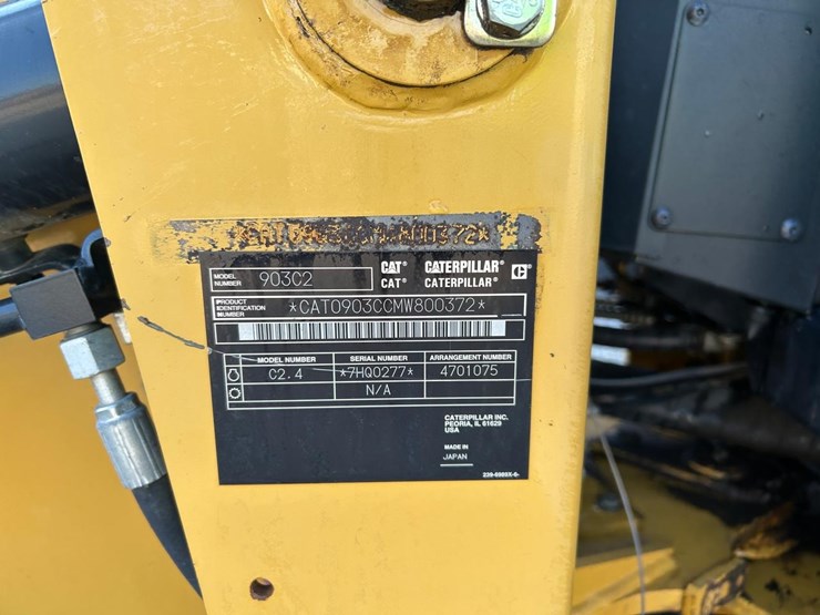 2017-caterpillar-903c2-image-28