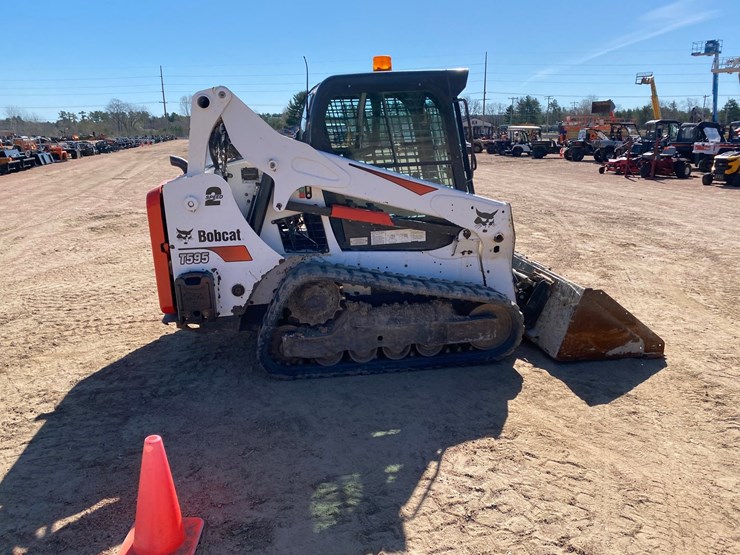 2018-bobcat-t595-image-6