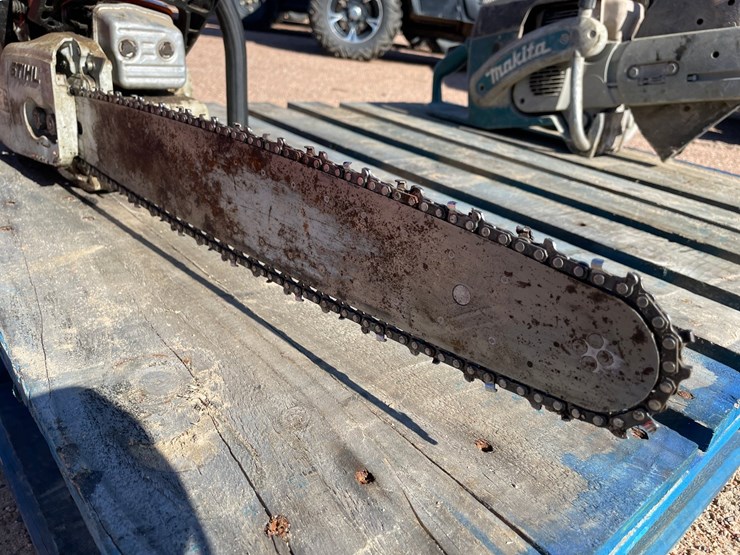 #1538-•-stihl-271-chainsaw-image-2