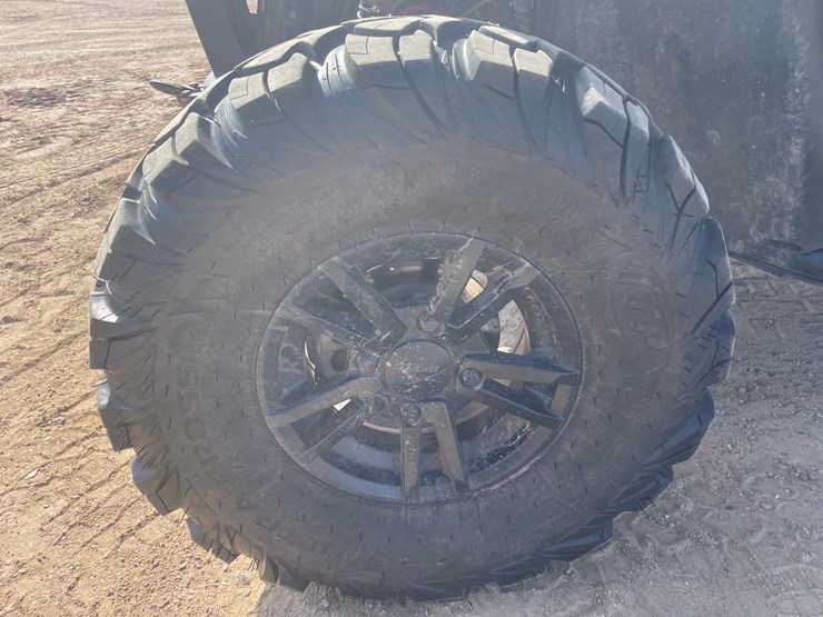 #1597-•-2015-arctic-cat-wildcat-sport-limited-utv-(has-reg.-card)-image-10