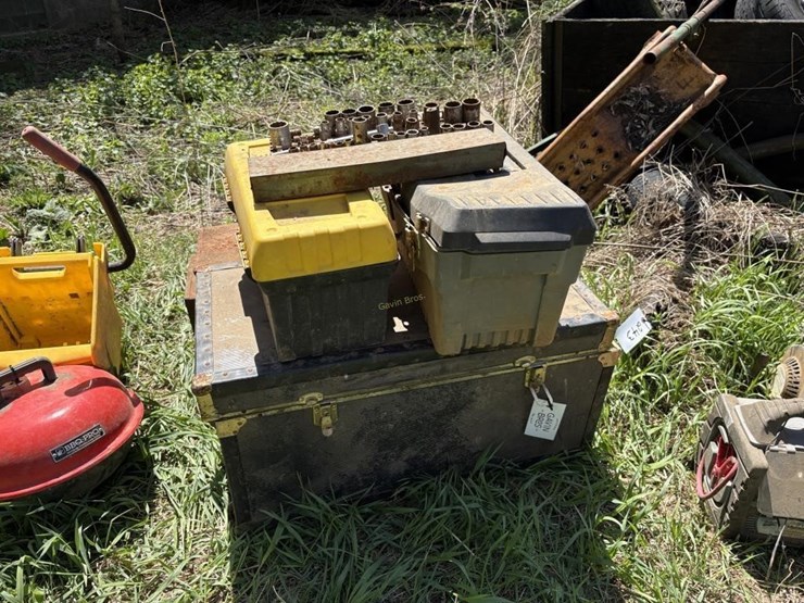 tool-boxes-with-misc.-tools-image-2