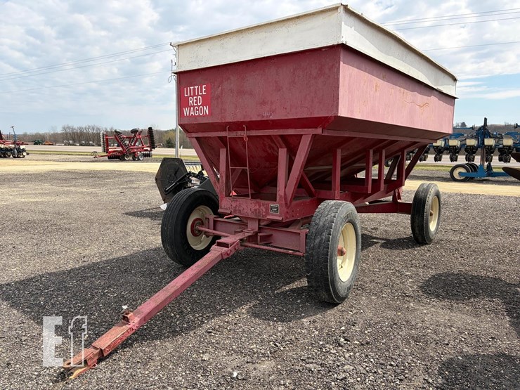 m&w-little-red-wagon-image-1