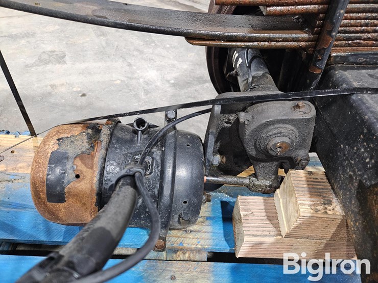massey-ferguson-730-image-13