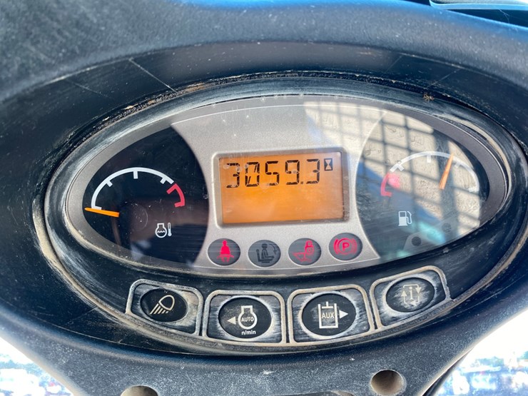 2018-bobcat-t595-image-41