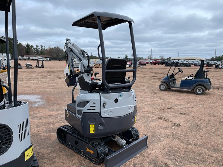 #5520-•-new-ats-me18-mini-excavator-image-5
