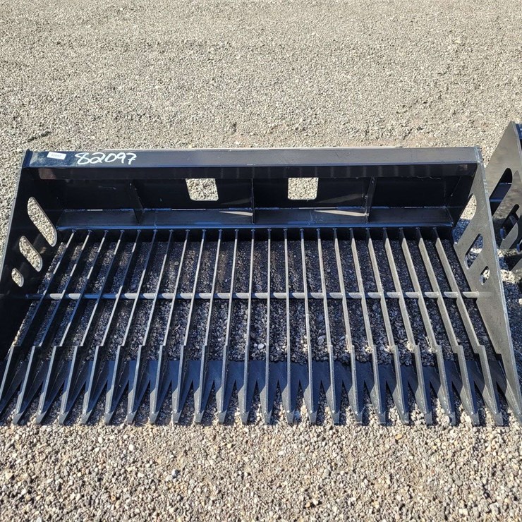 Wolverine SB66 Sliding Loader Sieve Shovel