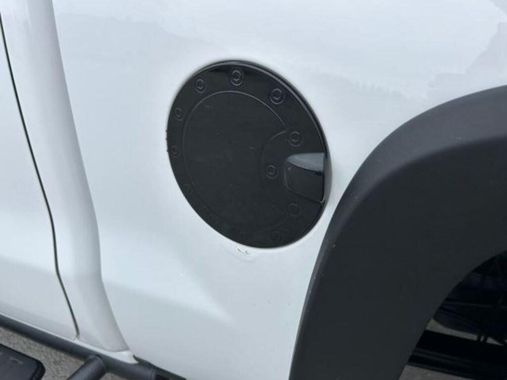 2018-chevrolet-silverado-1500-ltz-image-96