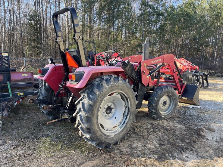 2018-mahindra-5545-image-5