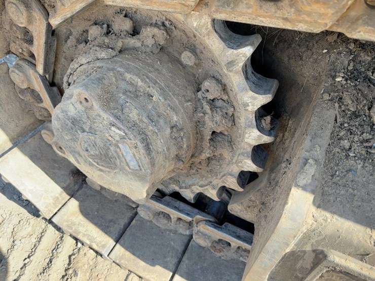 2019-caterpillar-c18-image-21