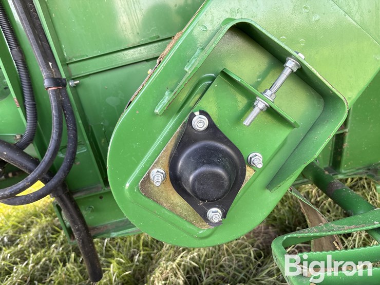 2013-john-deere-s660-image-9