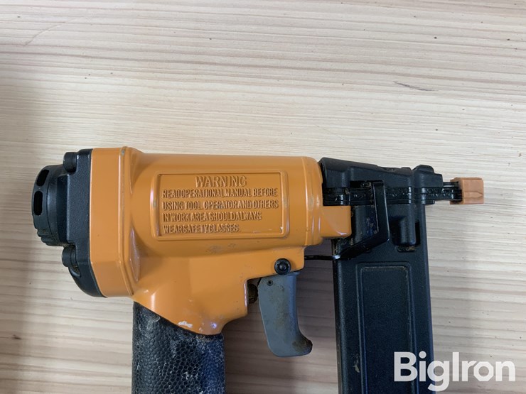 bostitch-sb-125bn-brad-nailer-image-13