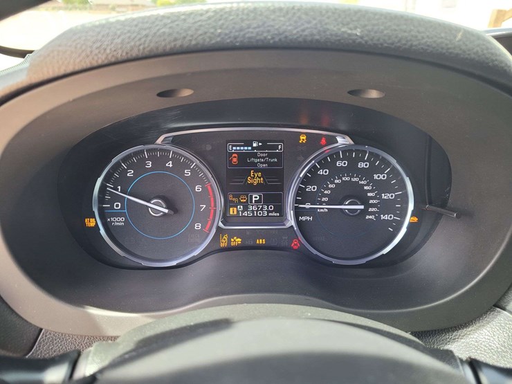 2018-subaru-forester-2.5i-premium-suv-4d-image-18