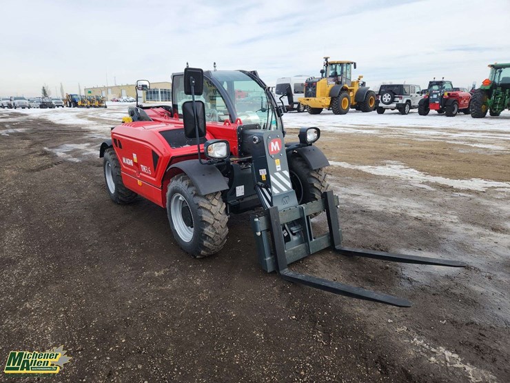 2025-magni-th-3.6-d5/d-3000-kg-telehandlers-image-2